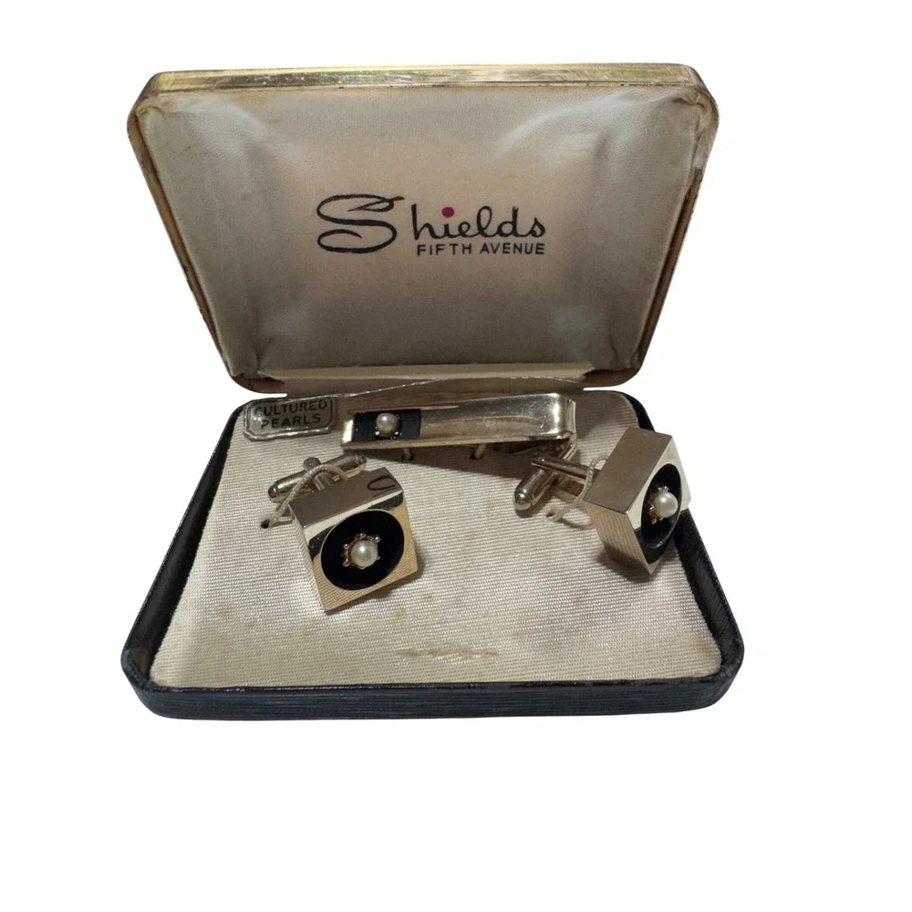 Vintage Shields Fifth Avenue Cufflinks Tie Bar Set Cultured‎ Pearls Rare